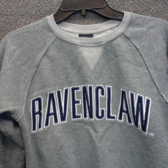 Harry Potter Universal Studios Adult Ravenclaw Cotton Sweater - Picture 3 of 8